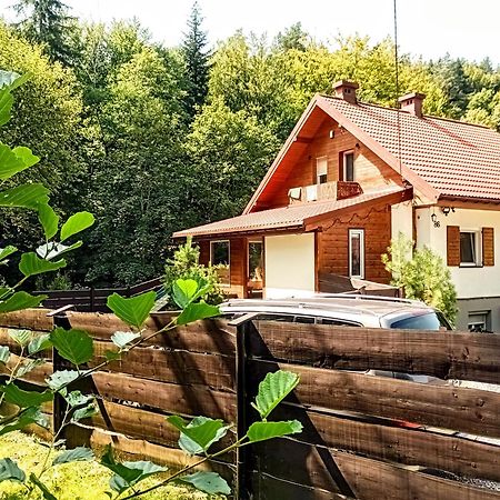 Przystanek Lesna Apartamento Targanice Exterior foto